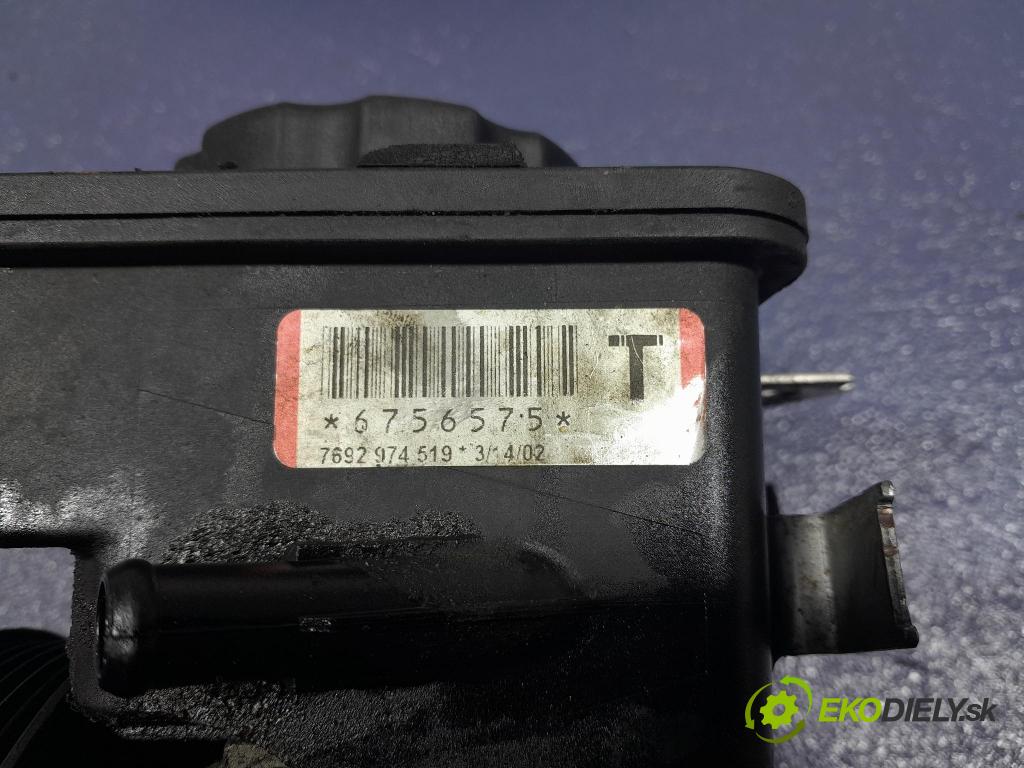 Bmw Seria 3 2002 čerpadlo Asistence: Manažeři 6756575