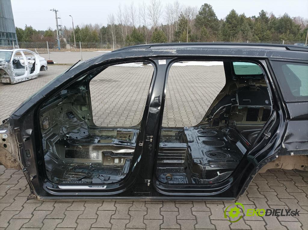 Skoda Kodiaq 2020 Práh: Vľavo: