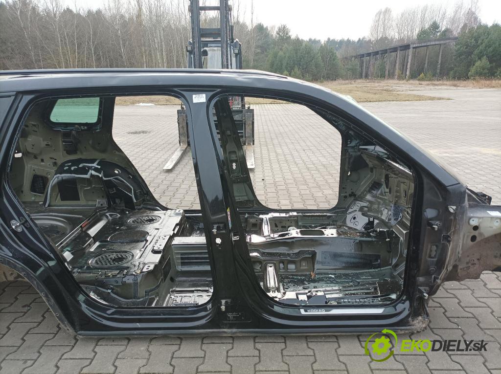 Skoda Kodiaq 2020 Práh: v pravo: