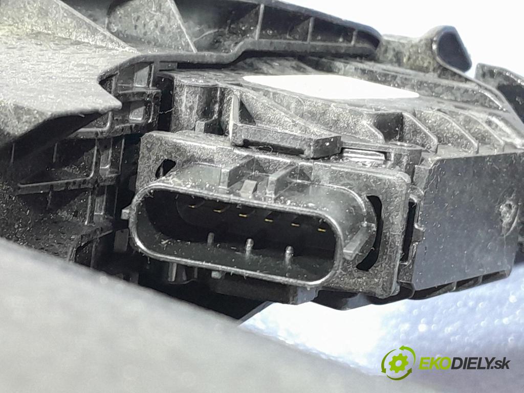 Skoda Kodiaq 2020 pedále 5Q1723058BR