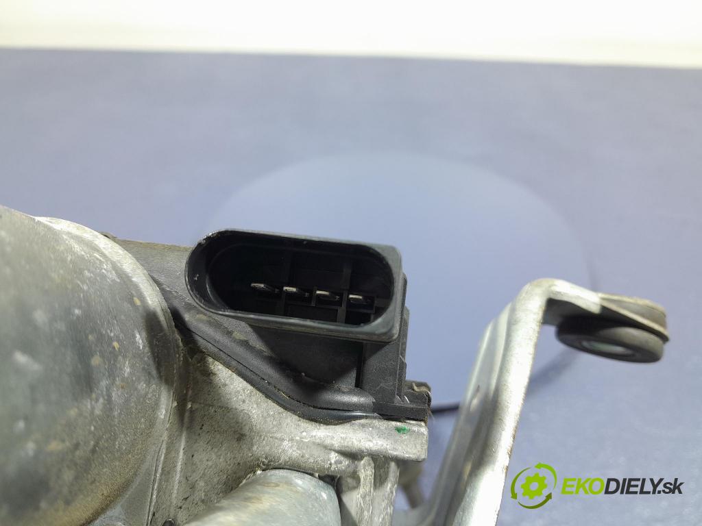 Skoda Kodiaq 2020 mechanismus motorek Stěrače: před 566955023A