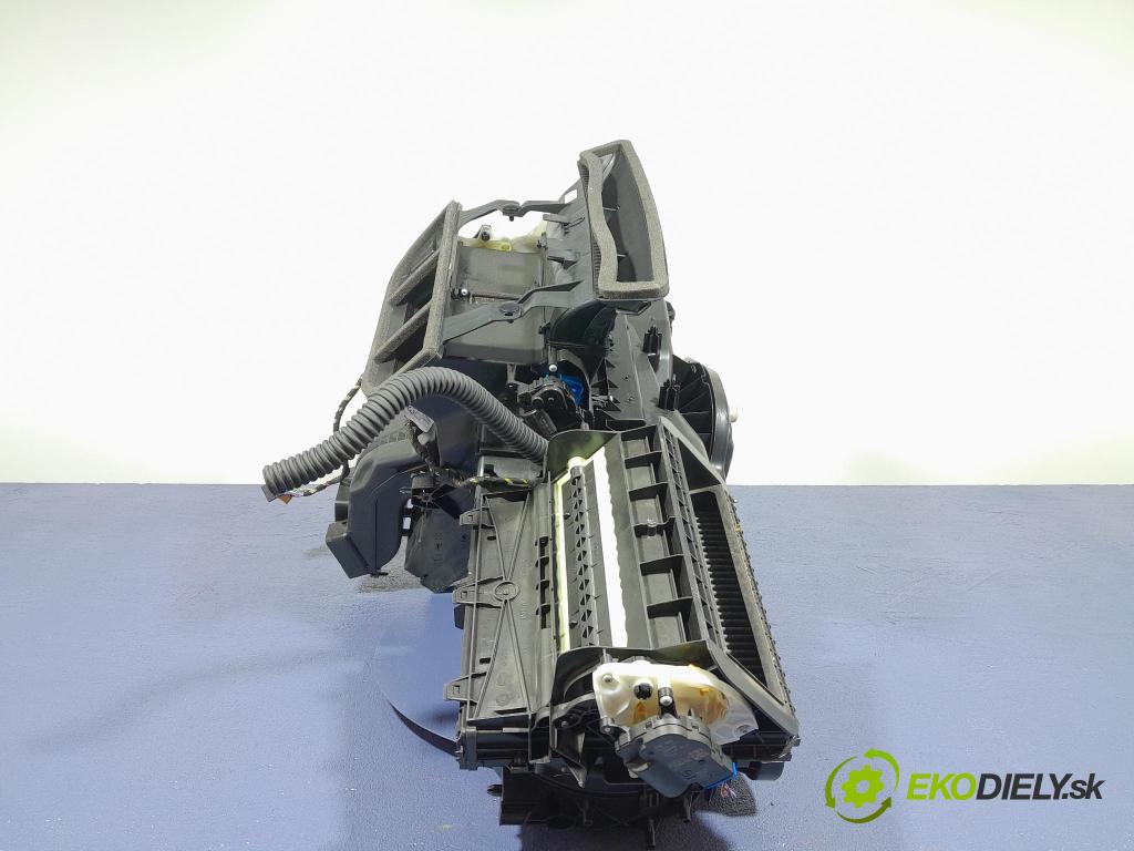 Skoda Kodiaq 2020 radiátor 5WB816005G