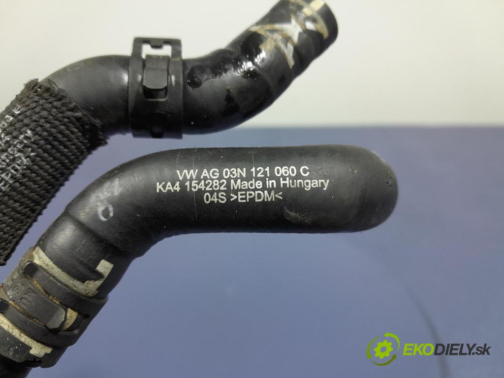 Skoda Kodiaq 2020 rúrka Chladič: 03N121060B