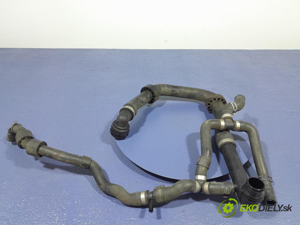 Skoda Kodiaq 2020 rúrka Chladič: 5QF122051A