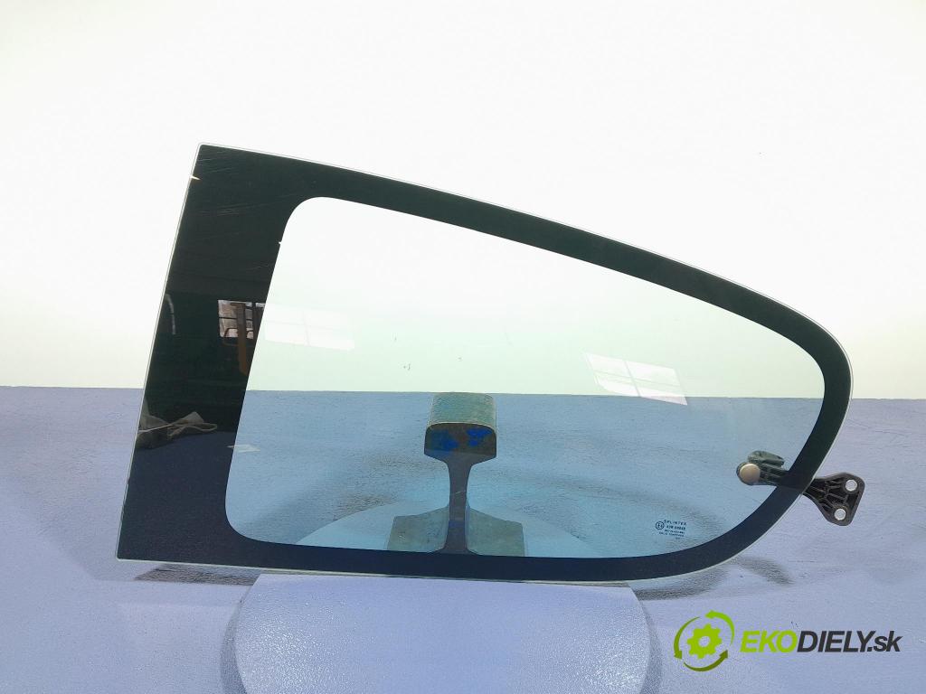 Citroen C1 2011 sklo Karoséria: zad