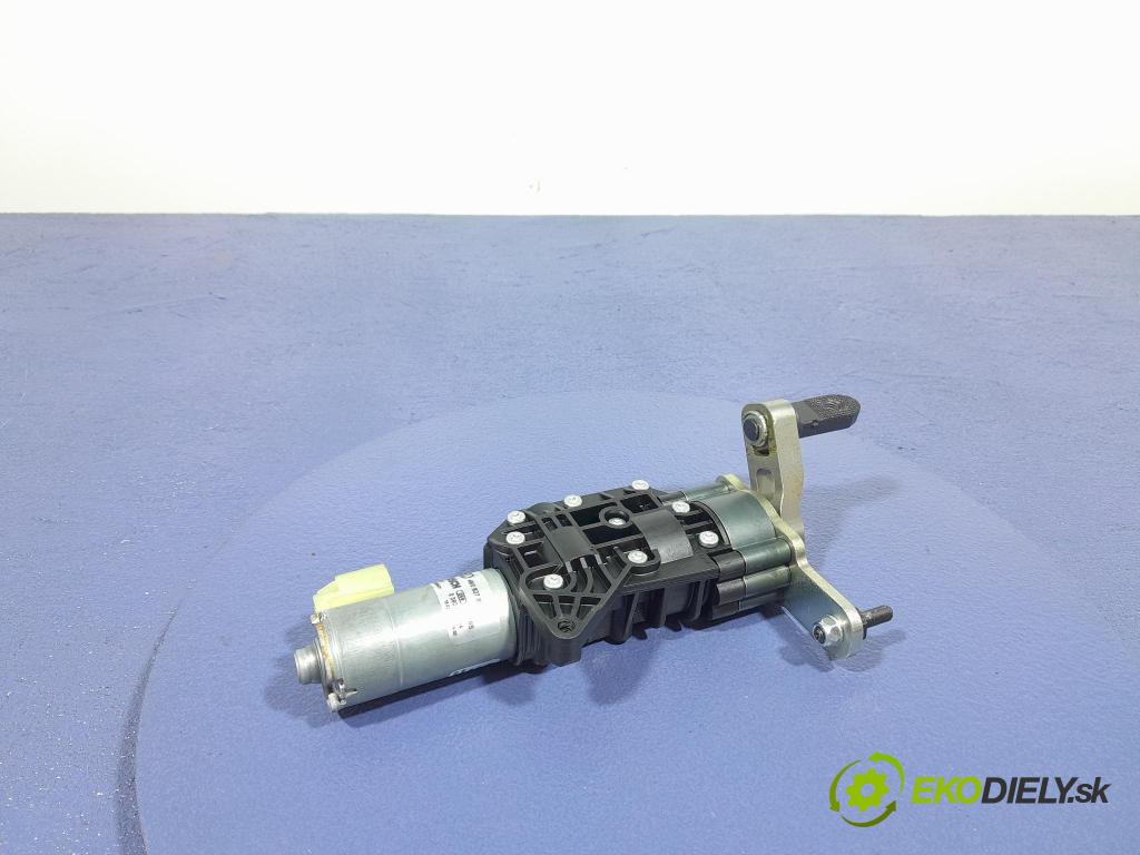 Audi Q7 2018 Aktuátor: 4M0827852A