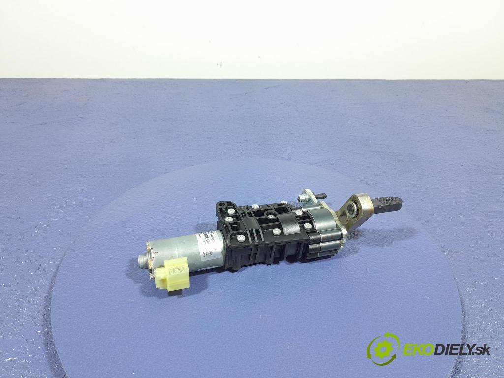 Audi Q7 2018 Aktuátor: 4M0827851A