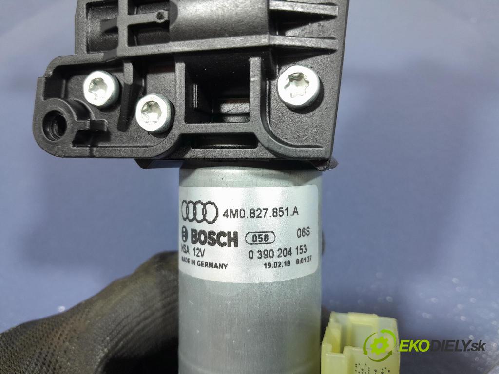 Audi Q7 2018 Aktuátor: 4M0827851A