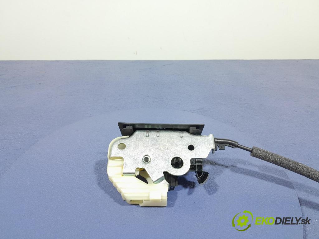 Audi Q7 2018 zámok Klapky: kufra: 4M0827506D