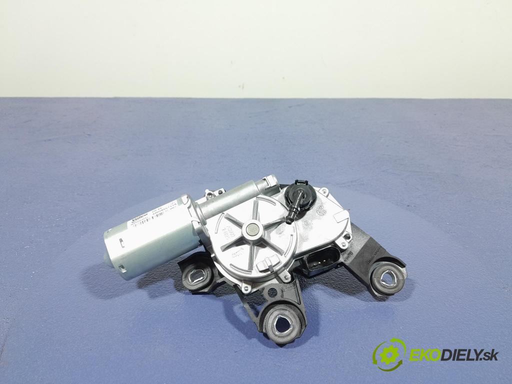 Audi Q7 2018 motor: Stierače: zad 4M0955711A