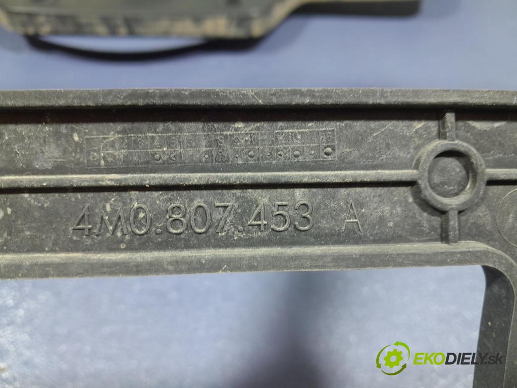 Audi Q7 2018 Upevnění: narazník 4M0807458