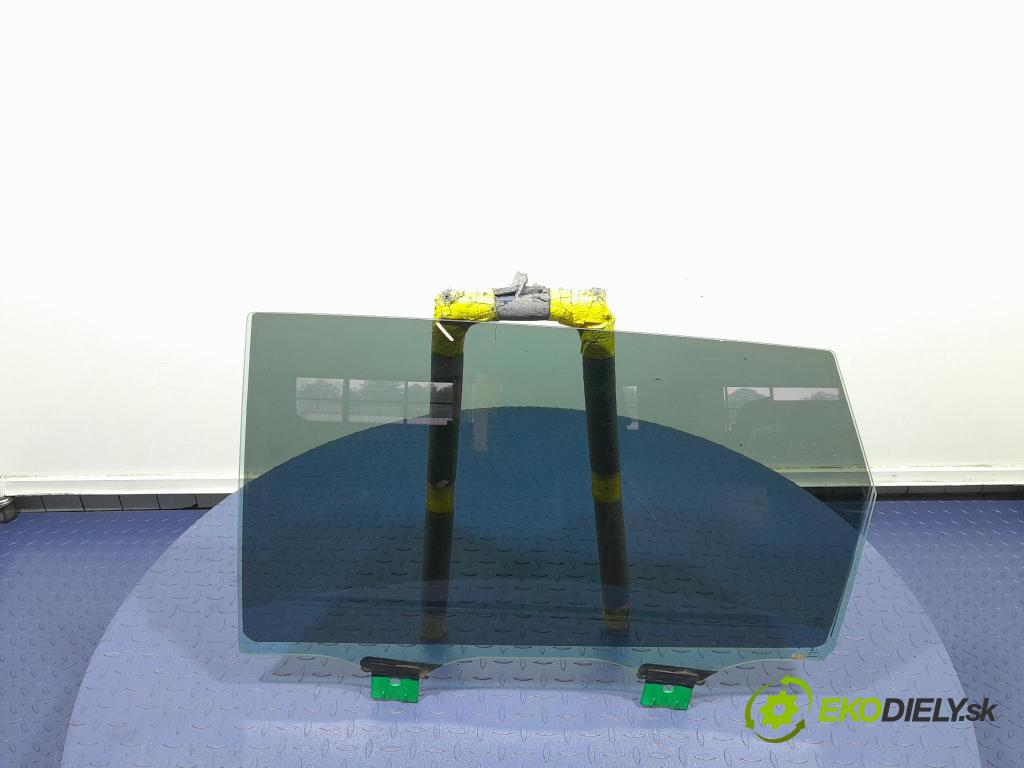 Audi Q7 2018 sklo dveře Zad: levé 4M0845025