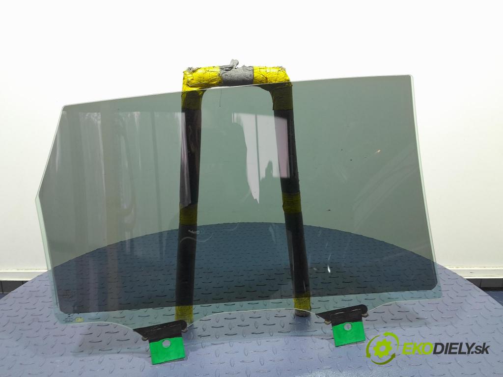 Audi Q7 2018 sklo dvere zad ľavé 4M0845025