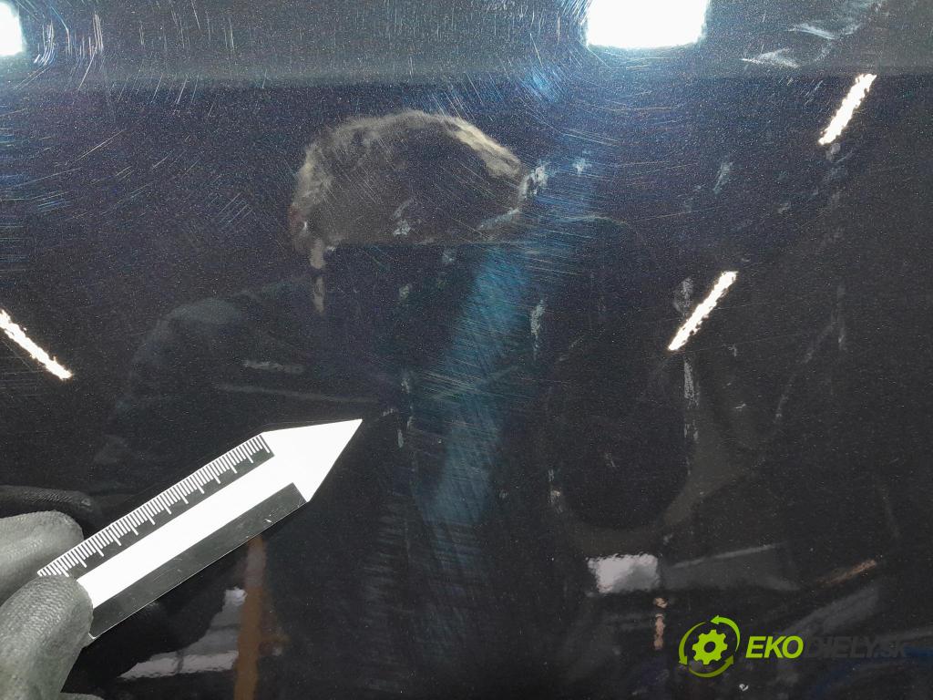 Audi Q7 2018 dvere zad pravé