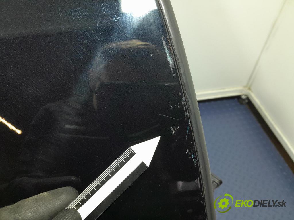 Audi Q7 2018 dvere zad pravé