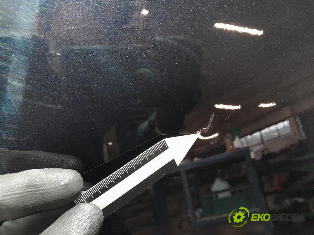 Audi Q7 2018 dvere zad pravé