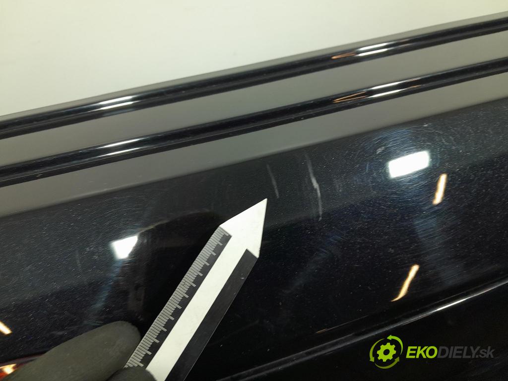 Audi Q7 2018 nárazník Zad: