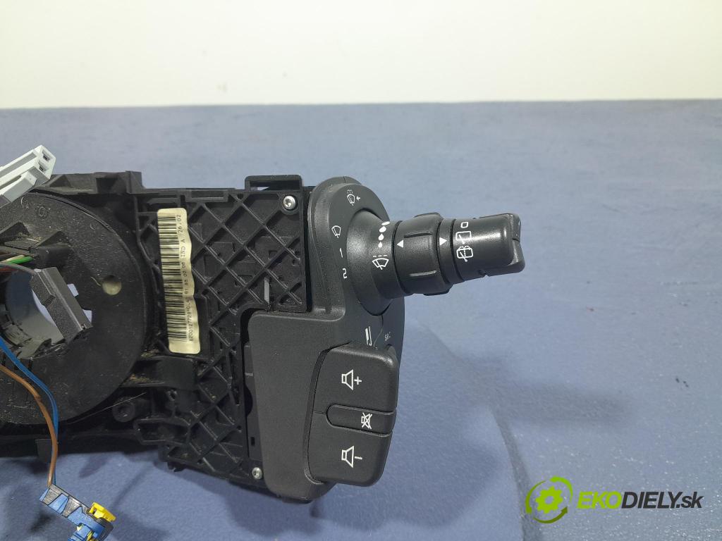 Renault Scenic 2004 Přepínač Komplex: 8200127728