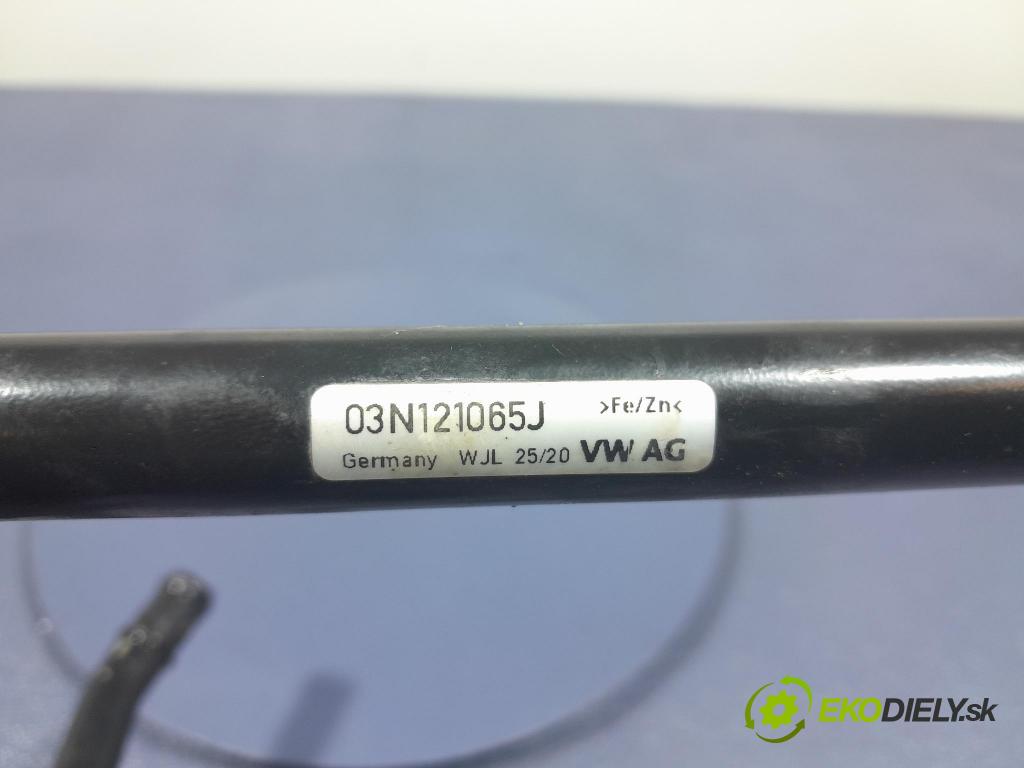 Skoda Kodiaq 2020 rúrka Chladič: 03N121065J