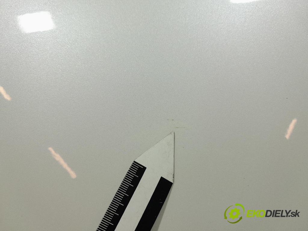 Peugeot 3008 2013 dveře před prave