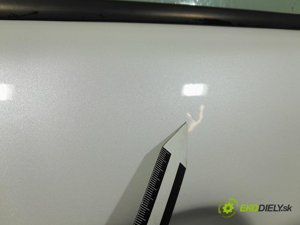 Peugeot 3008 2013 dveře před prave