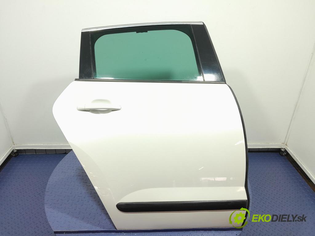 Peugeot 3008 2013 dvere zad pravé