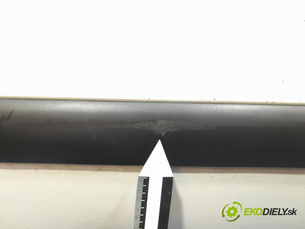 Peugeot 3008 2013 dveře před Vlevo, odjet: