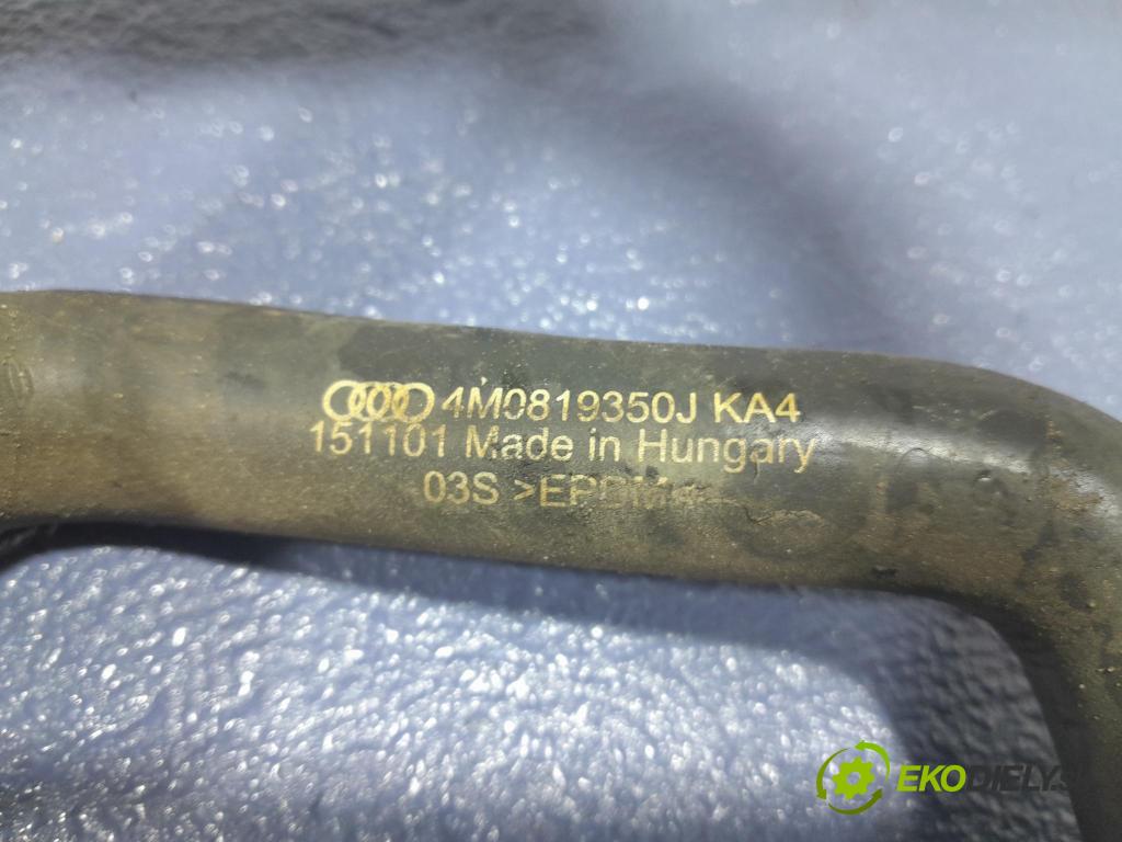 Audi Q7 2018 rúrka Chladič: 4M0819350J