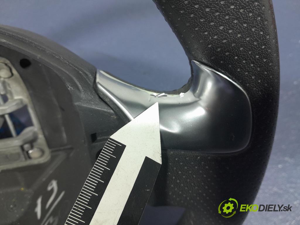 Peugeot 3008 2013 volant 98072009ZE