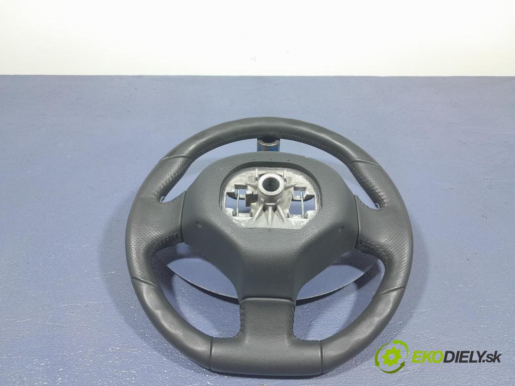 Peugeot 3008 2013 volant 98072009ZE