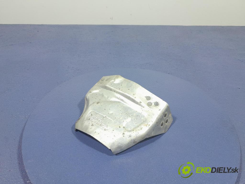 Audi Q7 2018 kryt Tepelné: 8W0301325C