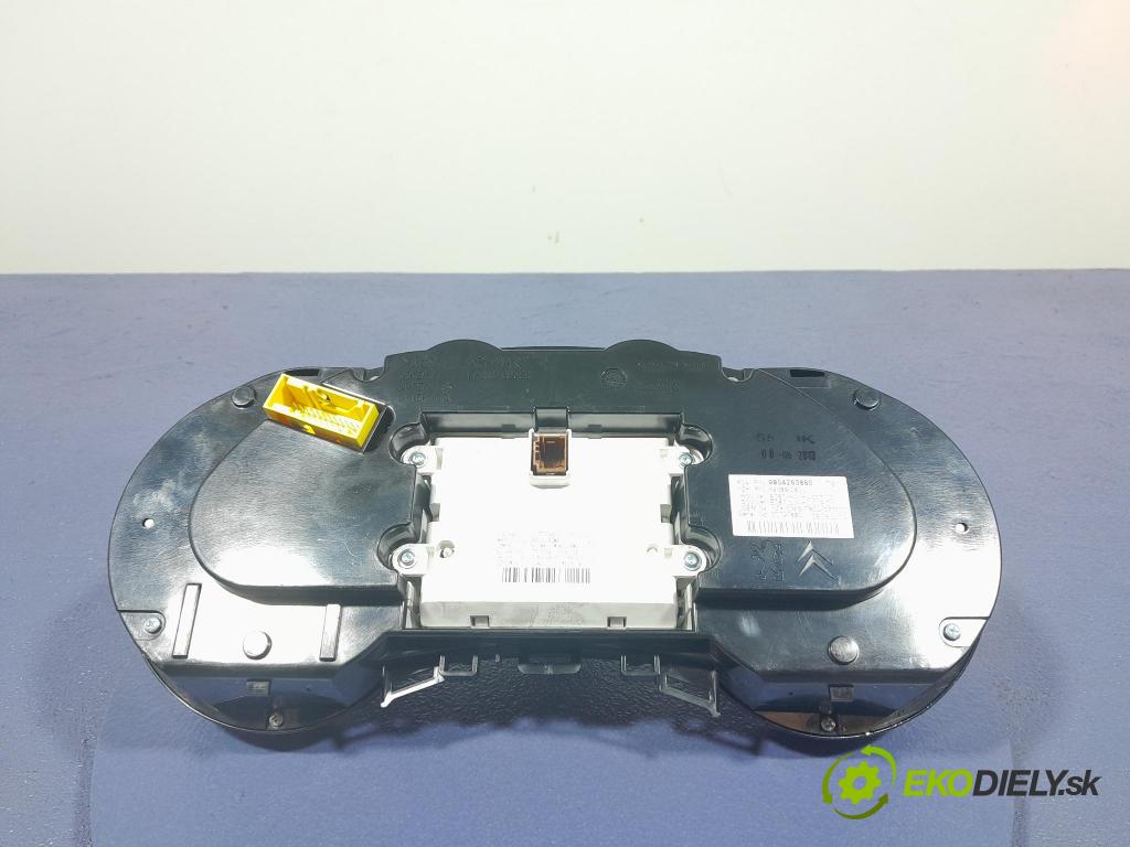 Peugeot 3008 2013 Přístrojová deska 9804263880