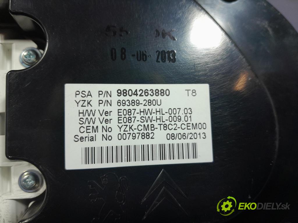 Peugeot 3008 2013 Přístrojová deska 9804263880