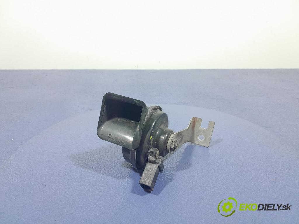 Audi Q7 2018 Signál: Zvuk: 4M0951221