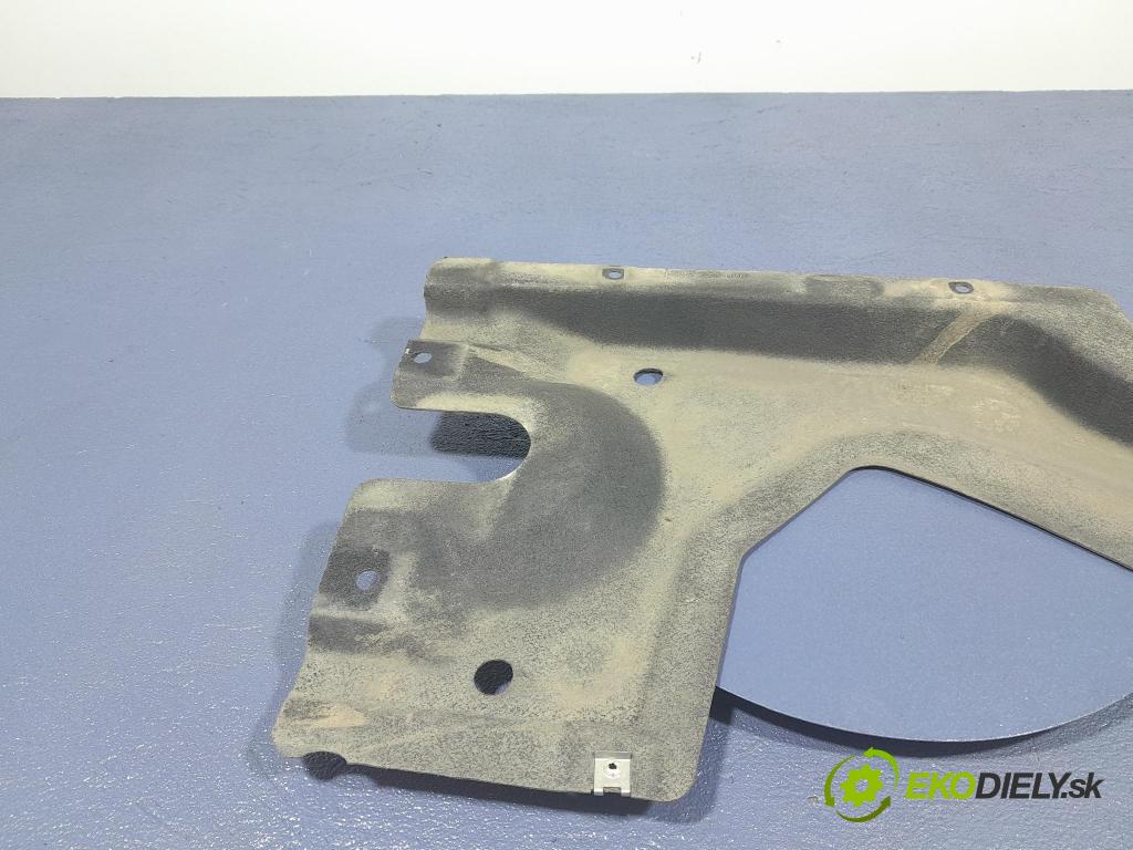 Audi Q7 2018 kryt Plast: podvozek: 4M0825214J