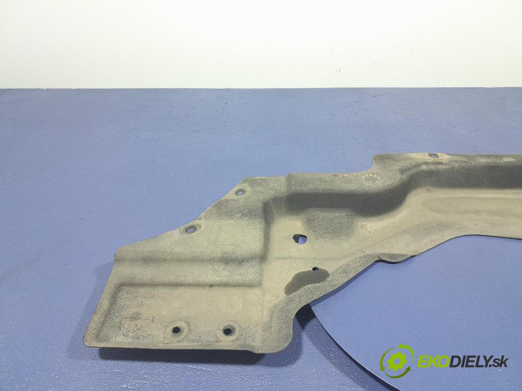 Audi Q7 2018 kryt Plast: podvozek: 4M0825213J