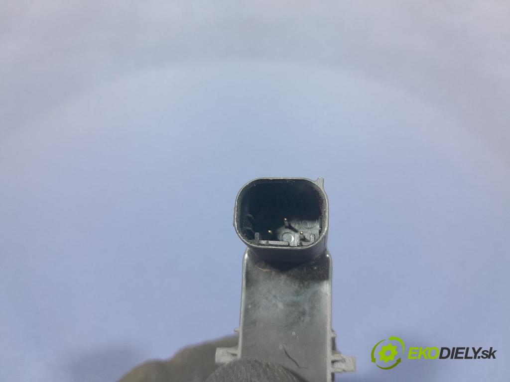 Peugeot 3008 2013 snímač / riadiaca jednotka PDC 9677782980