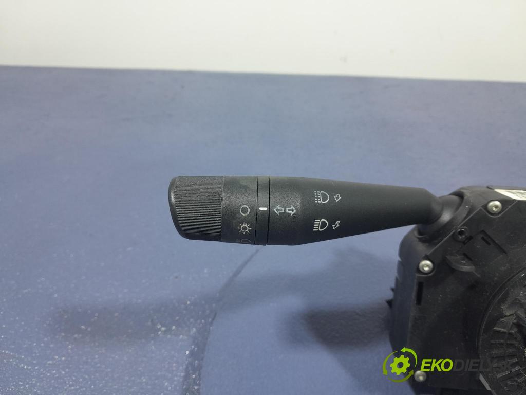 Fiat Punto 2012 prepínač Komplex: 7355213130