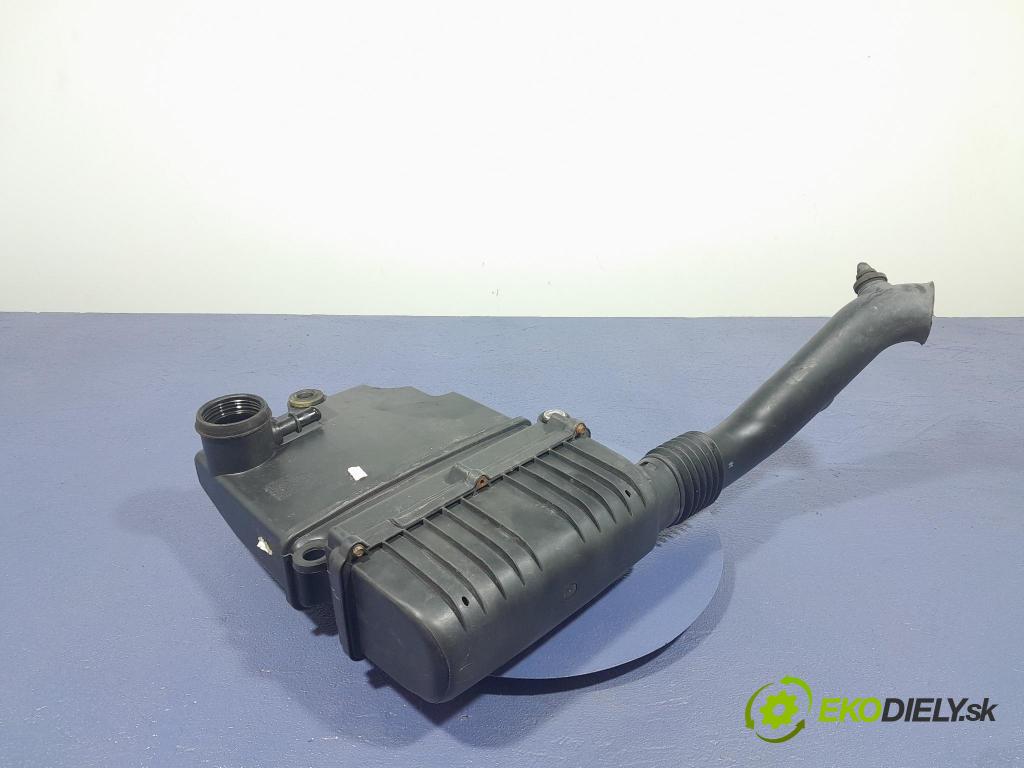 Fiat Punto 2012 obal Filtre: Vzduch: 51773400