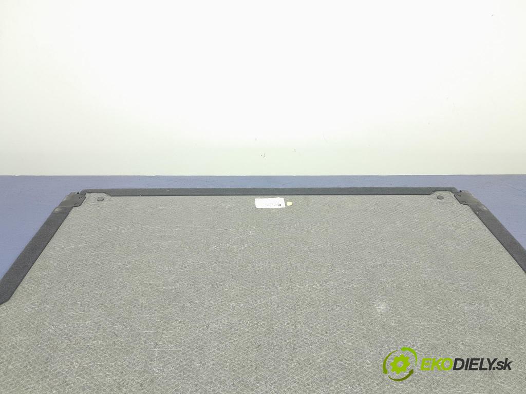 Peugeot 3008 2013 koberec do auta 96829080ZE