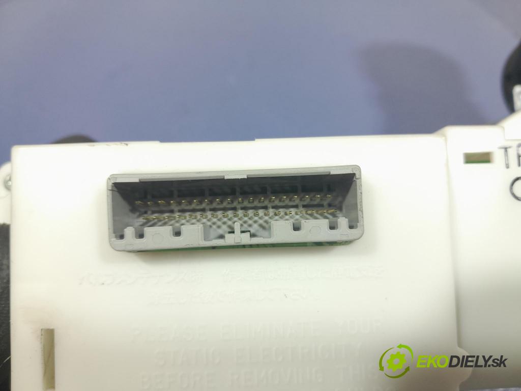 Honda Jazz 2012 prepínač Klimatizácia: Prúd vzduchu: D094D