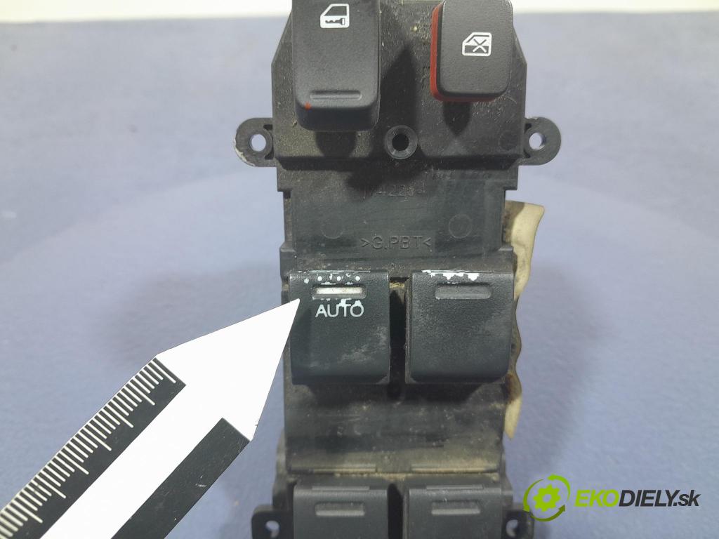 Honda Jazz 2012 prepínač Okná: TF0-G410