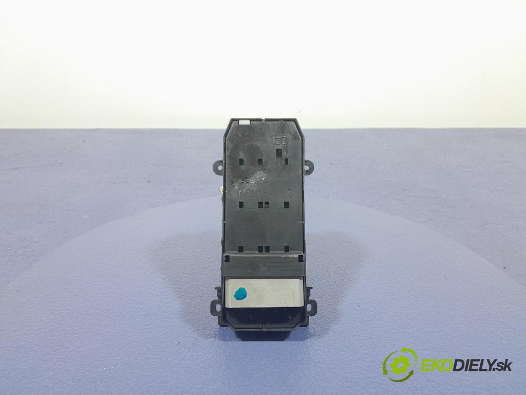Honda Jazz 2012 prepínač Okná: TF0-G410