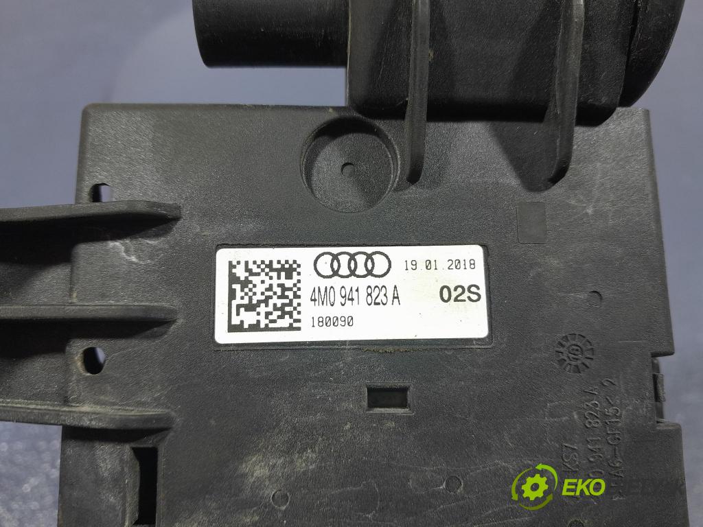 Audi Q7 2018 inštalácia Elektrický: 4M0941823A