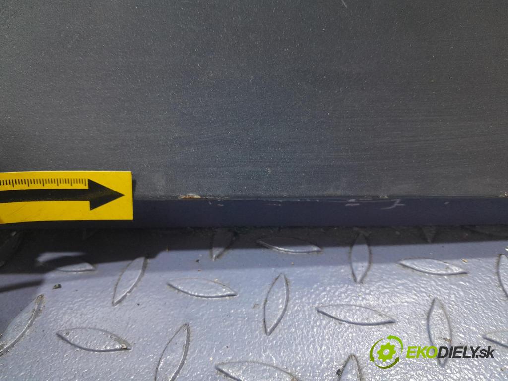 Peugeot 307 2007 zadní dveře kufra: kufr