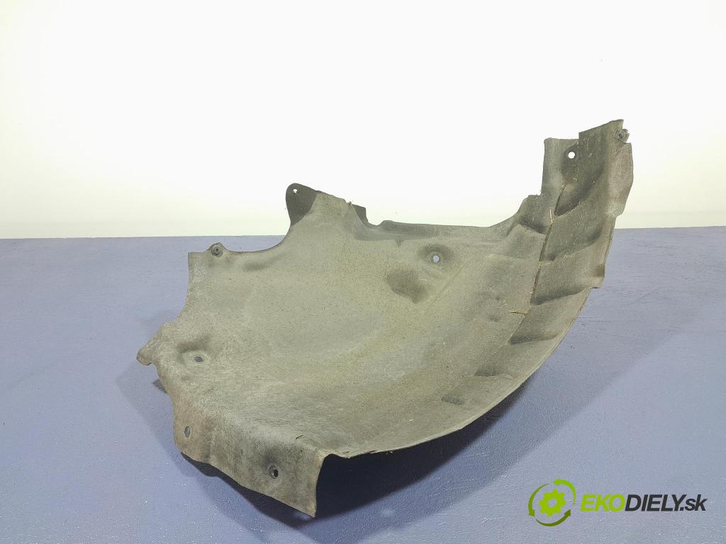 Audi Q7 2018 Blatník: Plastové: Predné 