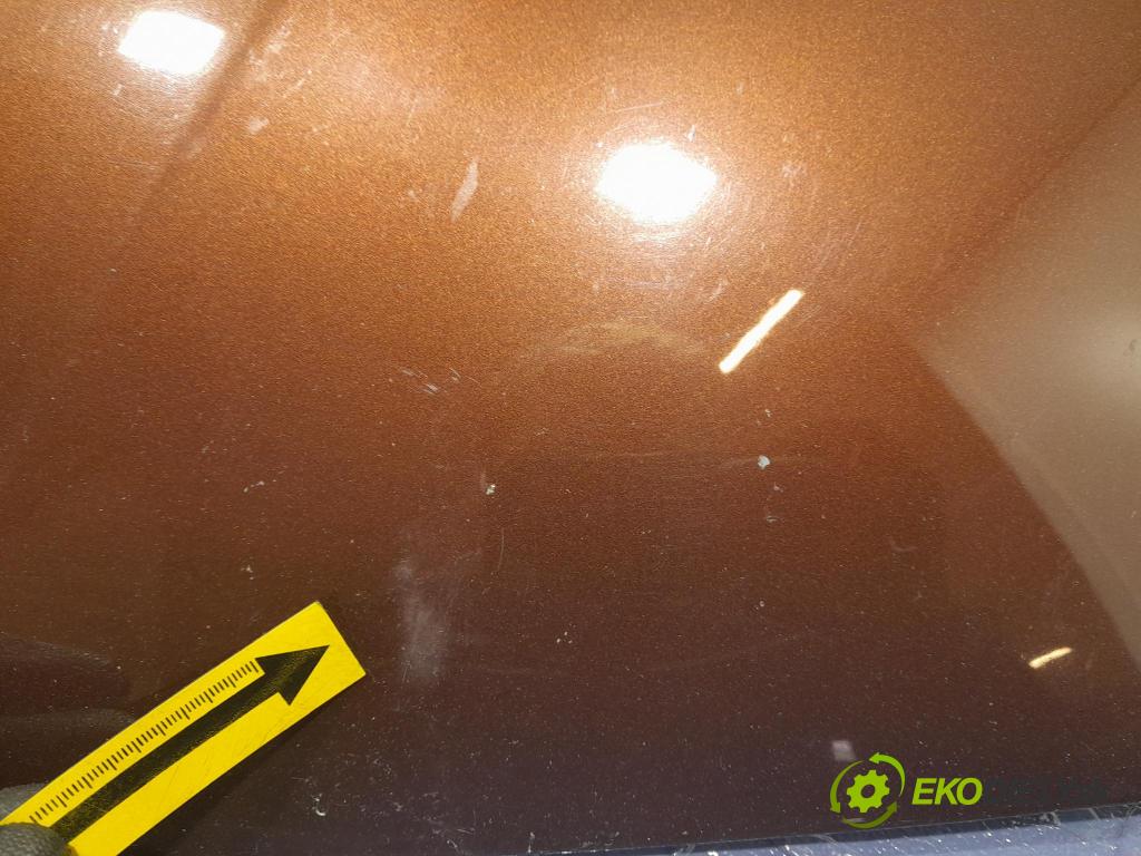 Honda Jazz 2012 kapota přední: