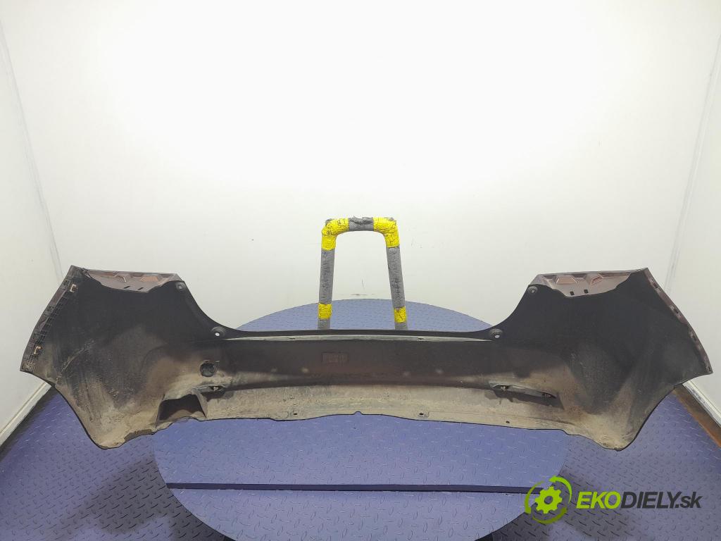 Honda Jazz 2012 nárazník Zad: 