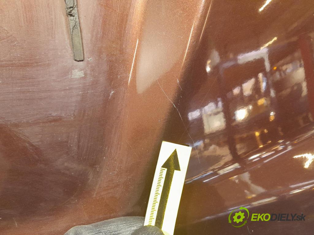 Honda Jazz 2012 zadní dveře kufra: kufr