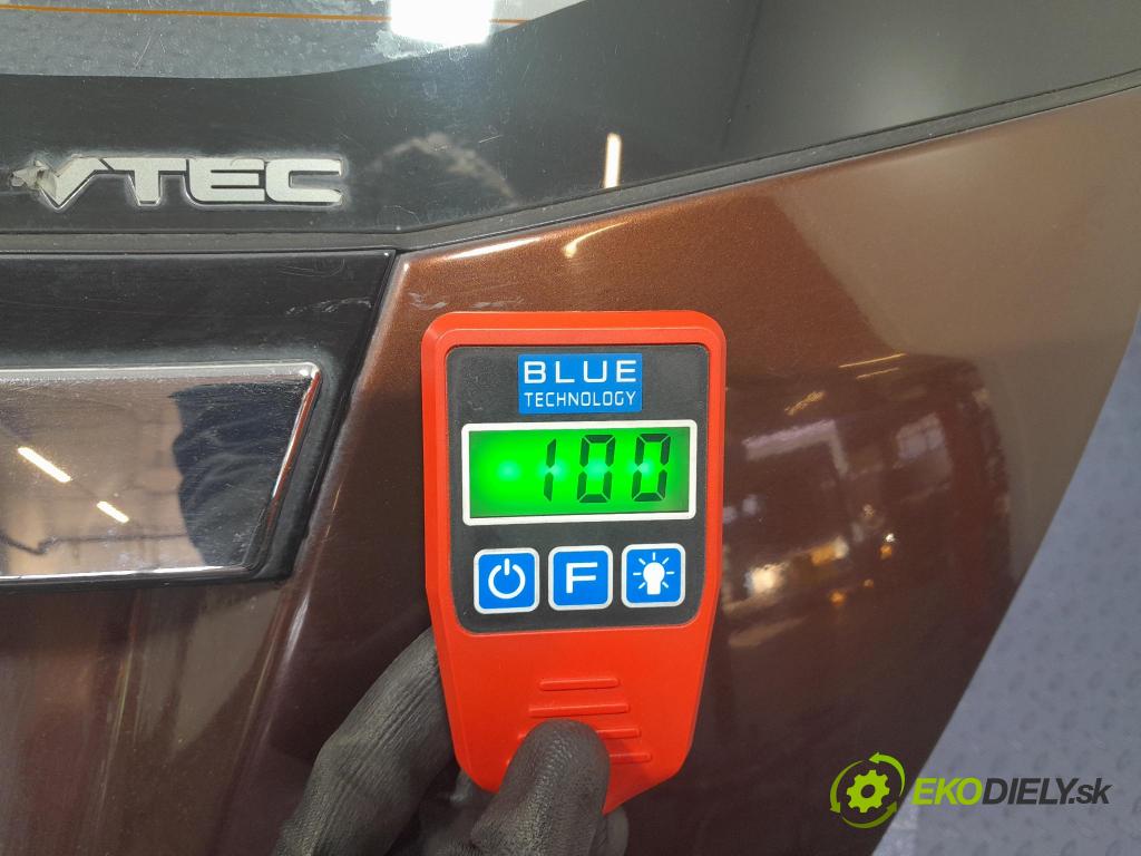 Honda Jazz 2012 zadní dveře kufra: kufr